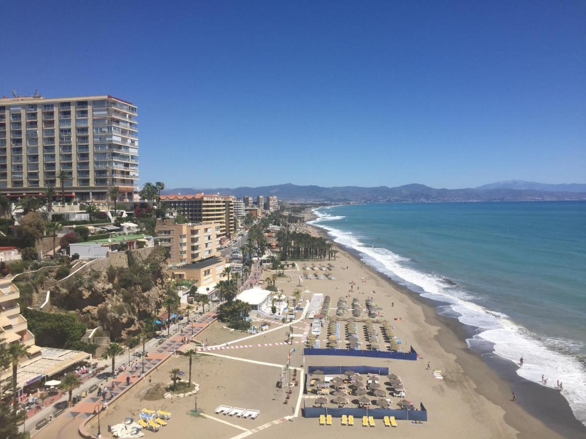 Precioso Atico Con Terraza En Plaza De Andalucia Daire Torremolinos Dış mekan fotoğraf