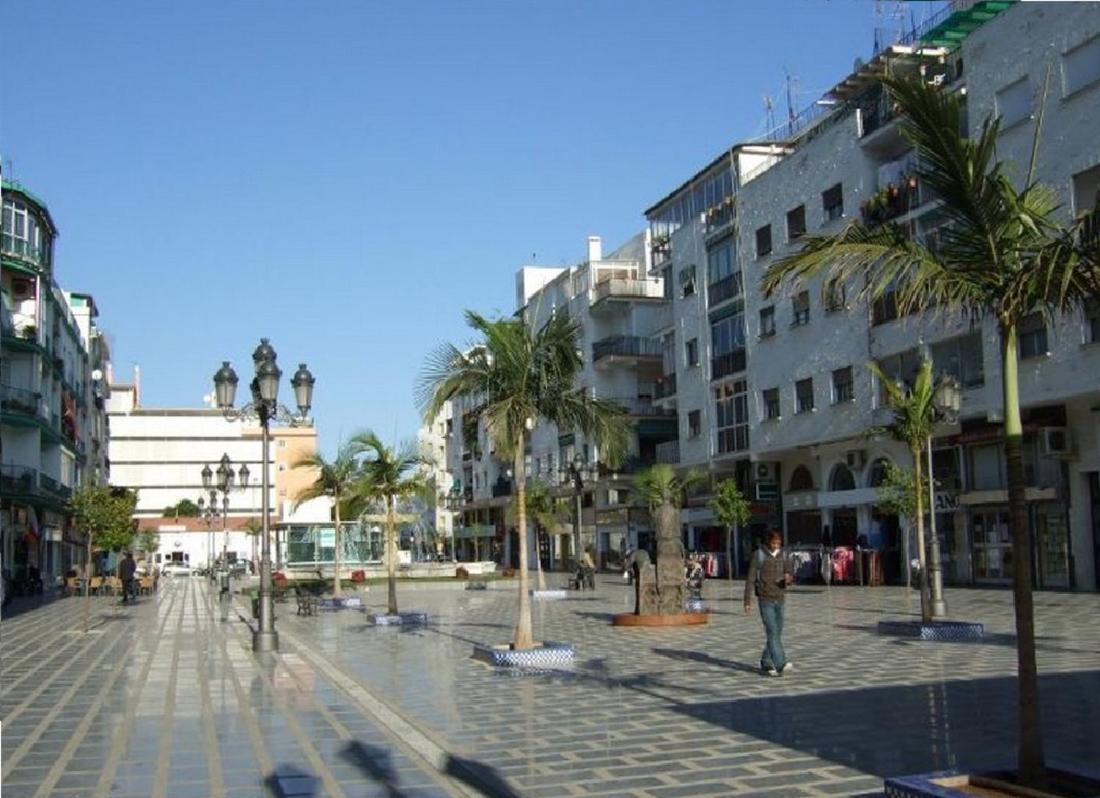 Precioso Atico Con Terraza En Plaza De Andalucia Daire Torremolinos Dış mekan fotoğraf