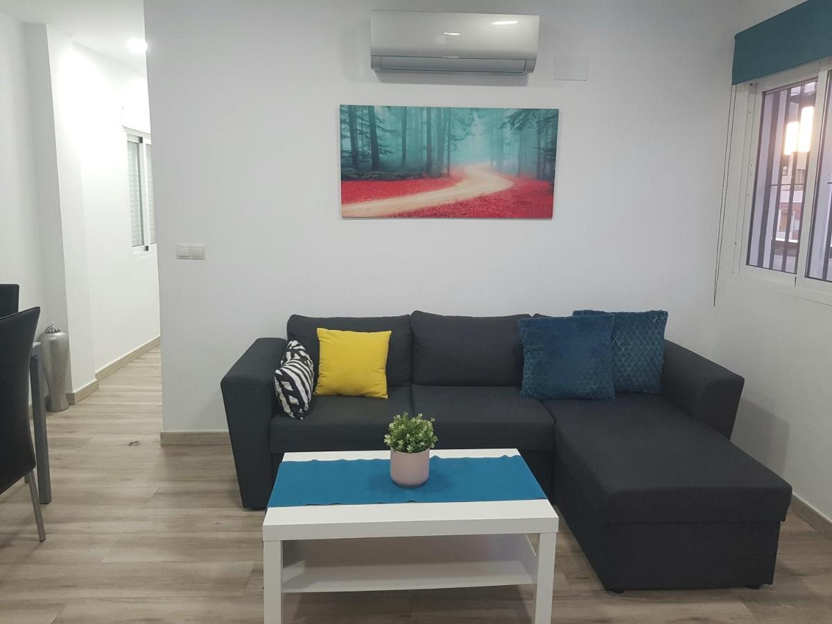 Precioso Atico Con Terraza En Plaza De Andalucia Daire Torremolinos Dış mekan fotoğraf